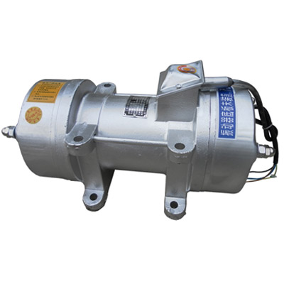 Máy đầm bàn Jinlong 1.1KW (220V)