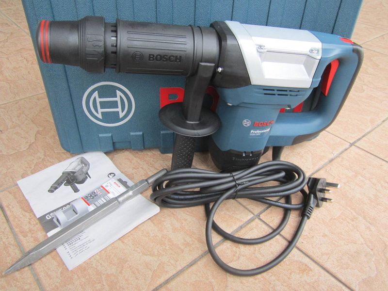 Máy đục bê tông Bosch GSH 500